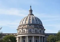 Prefeitura entrega reforma do Geodésico