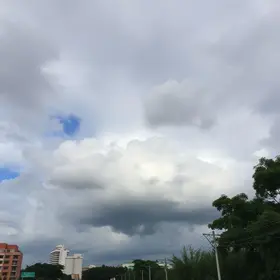 céu nublado